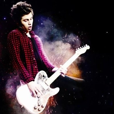 mikey_ro_wave's profile picture. #ShesKindaHotVMA