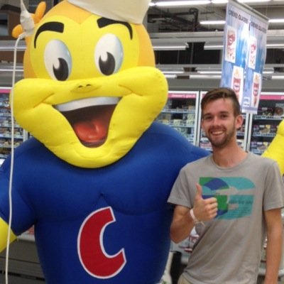 Valoute17's profile picture. Lycée Rompsay , 18 ans , 1ere MNE