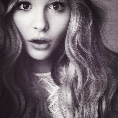 Chloë Grace Moretz || 17 años || Actriz y Modelo || Fake || #FreeRol
