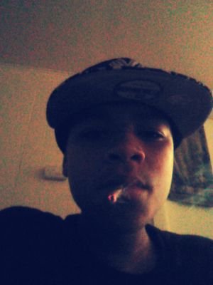 BITCH WE SMOKE LOUD WE IN DA TRAP
