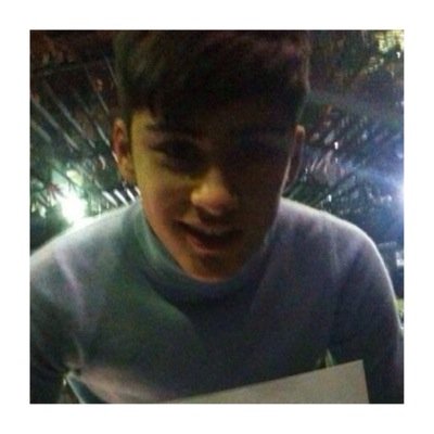 your fav loves you so much. he will notice you one day so don't give up :) - @tichoney