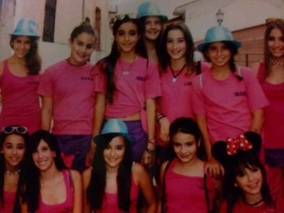 La lokura
Pedrajeras.
Paula Gemma Laura Lucia Marta Lidia Berta Celia Maria Irene
Laura Sara Lucia Maria FLPDP.