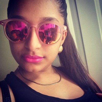 HermOsa;amable;simpática Me Encanta La Música /mujer Comprometida:/3