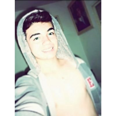 @ClubeFollowBackTudo o que um sonho precisa para ser realizado é alguém que acredite que ele possa ser realizado.