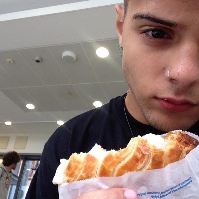 _Katyperra's profile picture. Oh fancy