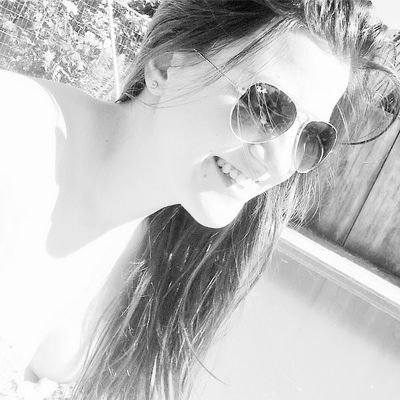 Profile Picture of Laura Couto Viqueira (@lauracoutov) on Twitter