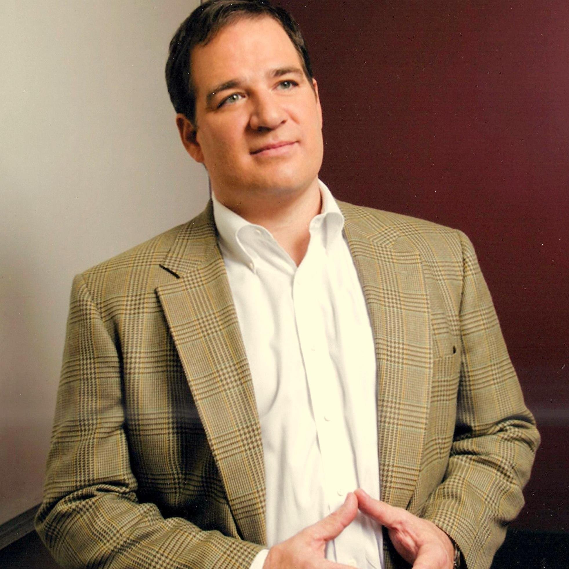 A Northwest Native with over thirty-five years of IT experience and management. The former CEO of SWAT Systems, a 23-year-old business that was sold in 2022.