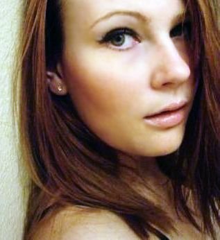 tealgoldfish's profile picture. Don't follow me I'm lost.