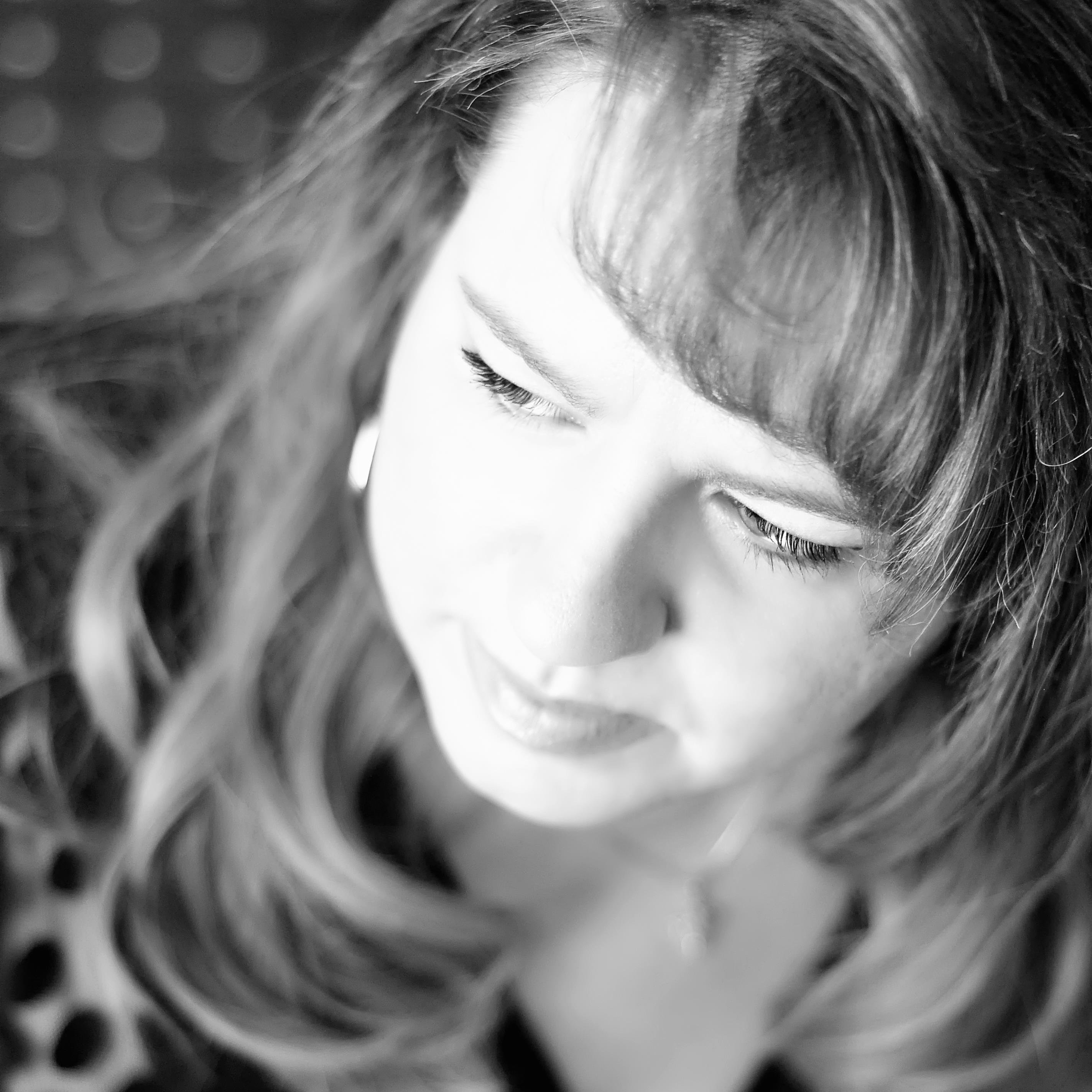 Author of romantic suspense novels. Addicted to high heels, good wine, and clever villains.