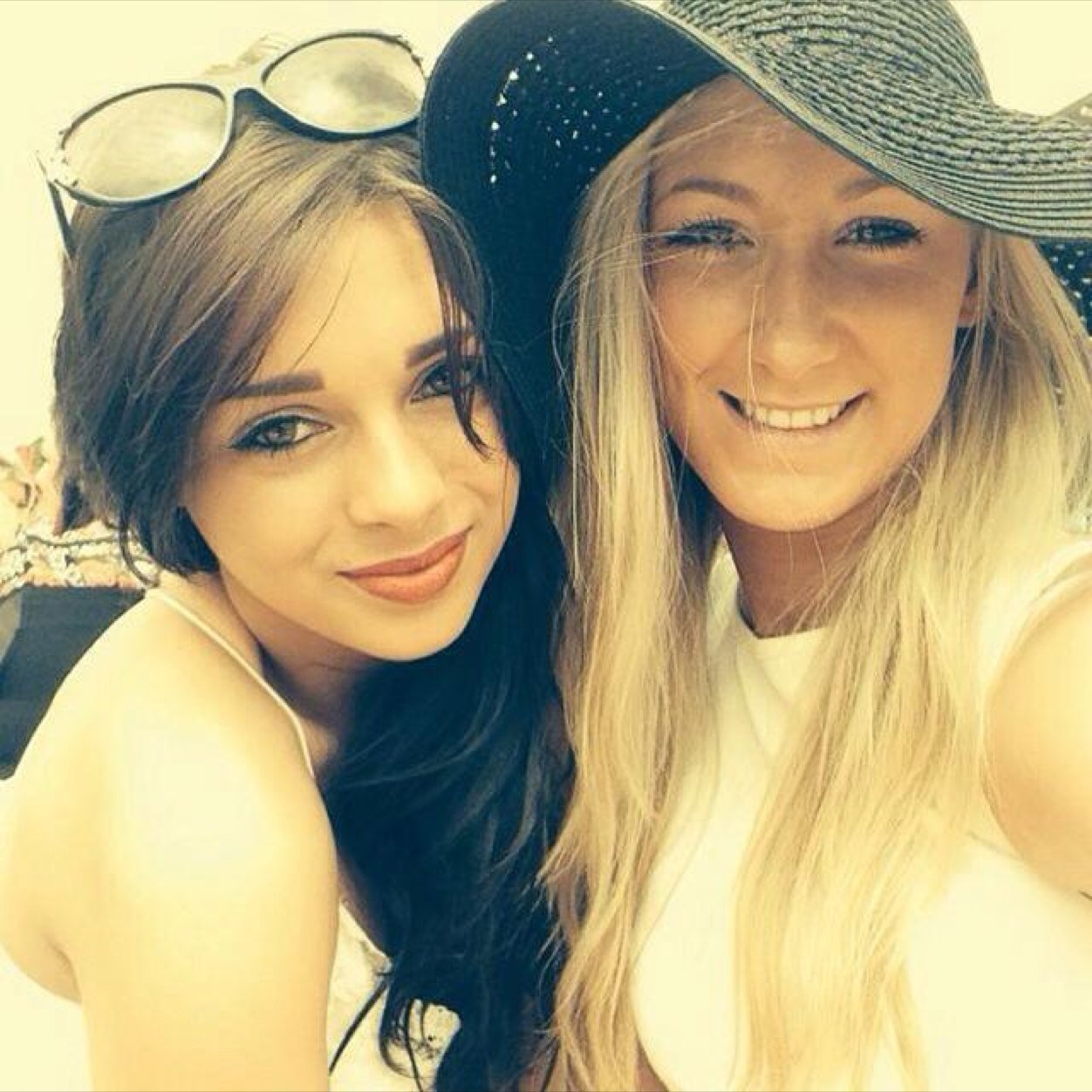 apriljade4's profile picture. 