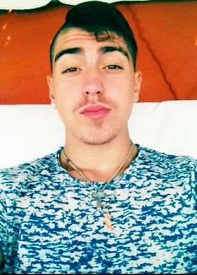 Rappeur du Groupe Toulousain Origin
https://t.co/XYp5W2xz1n  Aimez et faite tourné la page tous le monde :)