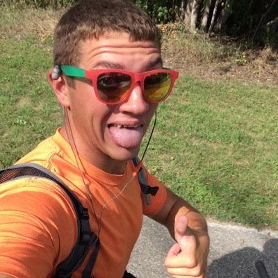 DewyD202's profile picture. 