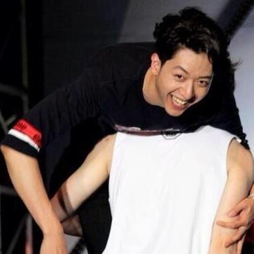 ただいまＤＭ開放中
★HappyVirusSpirit★　CNBLUE　ol정신イ・ジョンシン溺愛中。ジョンシンに始まりジョンシンに終わる毎日♡『全てはジョンシンのために』トムジェリぺんで、ＦＴのジェジン、フニも好き。BOICE&PRIMADONNA。フォローの時は＠飛ばしてね。