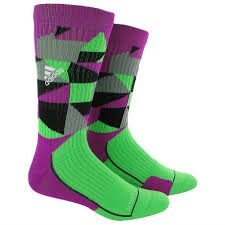 We are a Toledo, Ohio based custom sock company. Our focus is to build your perfect pair of socks and allow you to choose from our wide variety of 2 Real Socks.