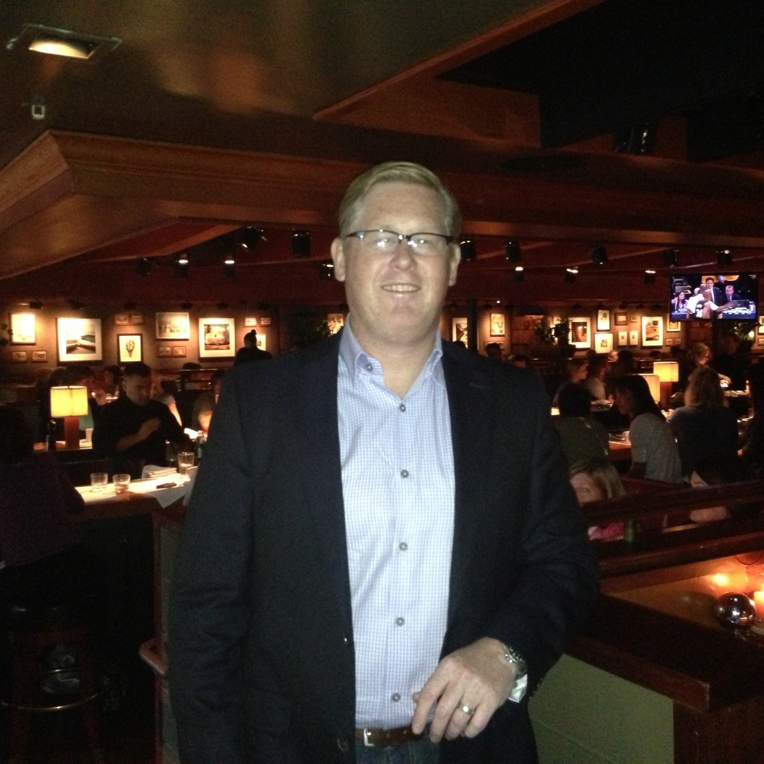 WW VP of NetApp Cloud Volumes Co Founder, Silicon Valley, Husband, Dad, Active Tennis Player, Kalamazoo College, Napa Wine Enthusiast and Tech Investor.