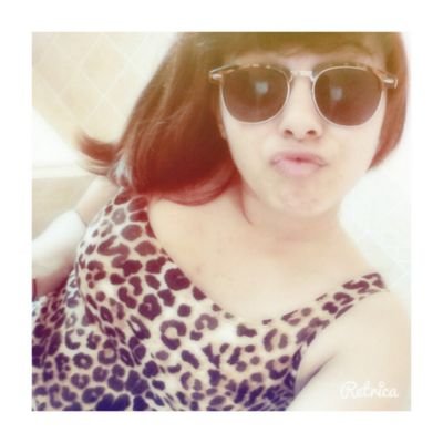smile a lot , ice - cream , rain ☂ , beach , nature ☀ , vintage photography ♥ . fashion , stretchers ♥ . fast cars .