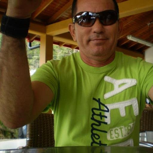 rokito_mio's profile picture. El espíritu es eso que nos hace sentir vivos y dignos de valor, es lo que nos hace encontrarle un sentido a la vida.