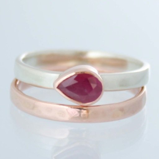 Jewellery designer maker, collector of shiny things, liker of beauty