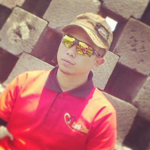 pengembarajagad's profile picture. Fireman
