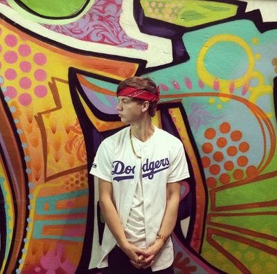0/12 Taylor Michael Caniff is my bae!! Taylor does have feelings please respect him!! My goal is 1K can u guys please get me there?? IFB!!