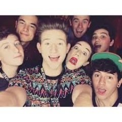 My Life Is All About O2L♡This Is A Fan Page✰Follow And I'll Follow BackIm Here To Make Anyones Day If Their Feeling Down✌︎