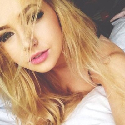 we LOVE blondes! tweeting girl crushes daily