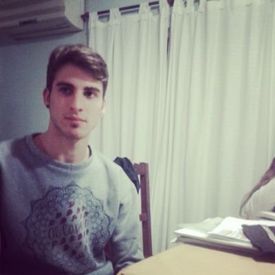 Estudiante en la Facultad de Ciencias Jurídicas y Sociales. edlp ♥