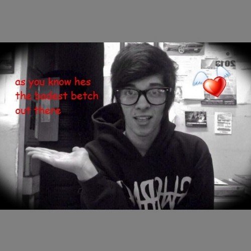 I love Alex so I made this account so follow Bae........