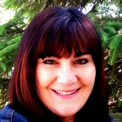 Nirasplace's profile picture. mama luv