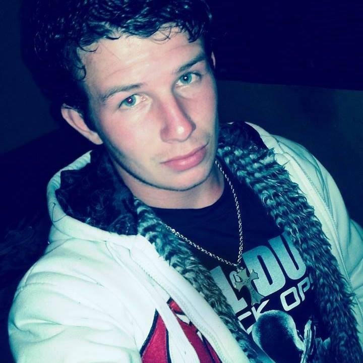 Eu sou do tamanho daquilo que SINTO, que VEJO e que FAÇO, não do tamanho que os outros me enxergam.
