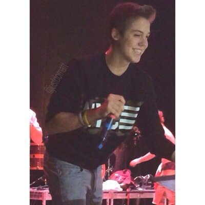 Hey guys! This is a free follow acct! Please follow @matthewssthot