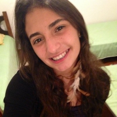 É cedo pra desistir, é cedo pra não lembrar que o plano era ser feliz.