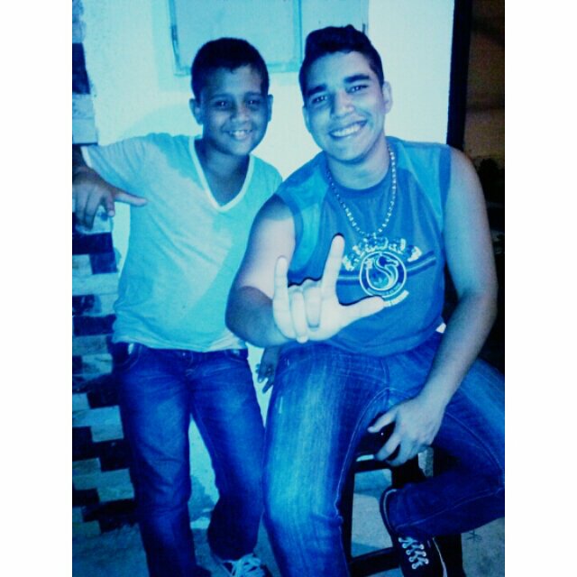 Estudiante De Ing Electrónica :$  // amante de la musica♣  Rap&HipHop♥♥