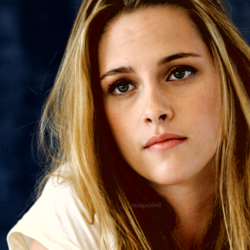 [This Twitter account is for a fictional character that I made up. Therefore, I am not KStew. :)] One line? Really? Go screw yourself.