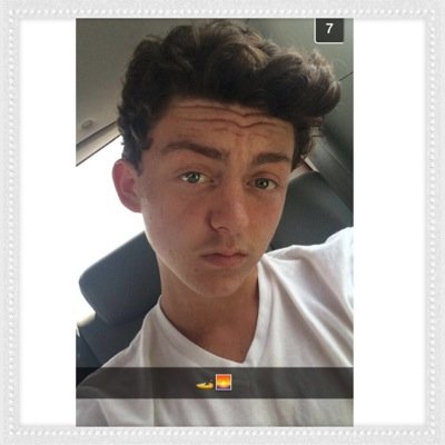 wumbothon's profile picture. Hey Guys 
Gamer/Hockey/Volleyball/Lacrosse