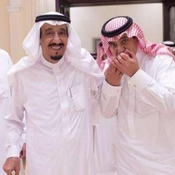 ناقد اعلامي و عضو مجلس هيئة حقوق المبتعثين و اتمنى ان اكون عند حسن ظن الجميع
