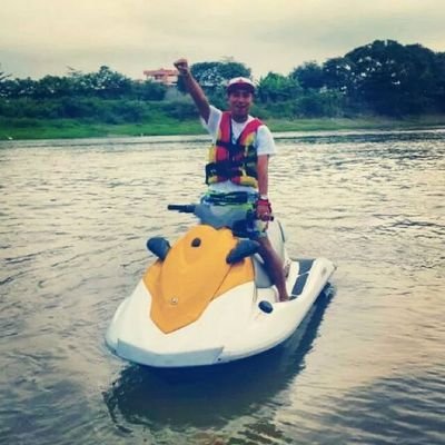 #RT #FOLLOW_ME #SIGUEME_Y_TE_SIGO
Me gusta conocer gente!
http://t.co/YXo4b3a61R\causito
(youtube) dj_cause7
https://t.co/0NMJbuI2as