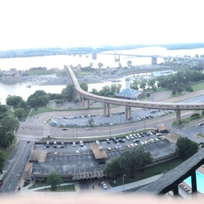 zamoore2's profile picture. 