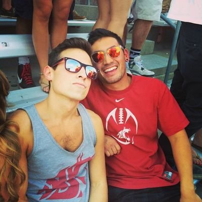 Devon Hernandez (DevHernandez) Twitter