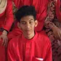 gaduh seteruk mana pun kita AKU TETAP SAYANGKAN KAU GEMOK .