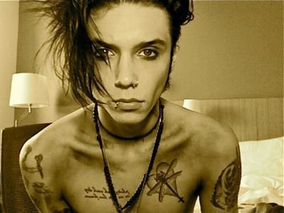 i want to go back to the light. ++Dark Angel Andy Rp++