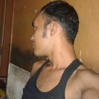 14639904e5474ca's profile picture. 