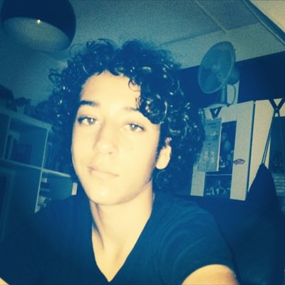 omarjwz13's profile picture. 