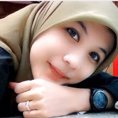 trinurulhikmah2's profile picture. jika pengorbanan sebesar bumi maka keikhlasan harus seluas jagad raya..