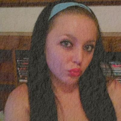 justinetiffani1's profile picture. 