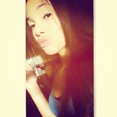 '' Quem tem fé sabe que não está sozinho, ponha fé no seu caminho'' Wat +55 034 92296194