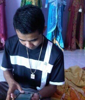 ekoZhu's profile picture. 