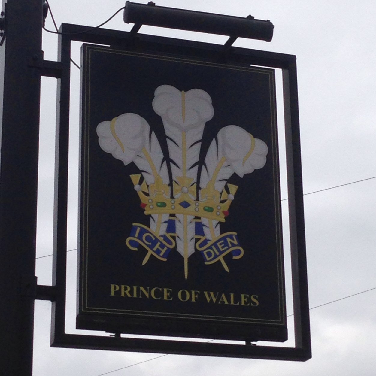 Real Ale, Cocktails & pub food classics. Proud of Sunday Roasts. Passionate about Barnet. For you, your friends, your family