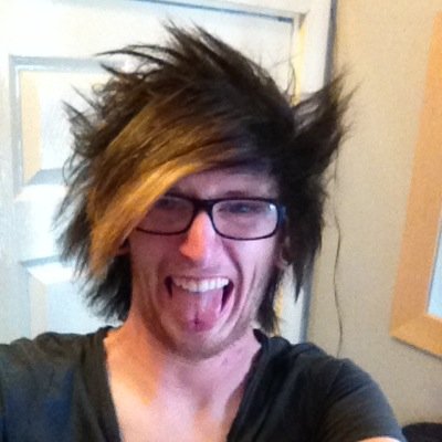 HELLO I AM MARCUS :) i like lots of random things because i am a random person :) follow4follow