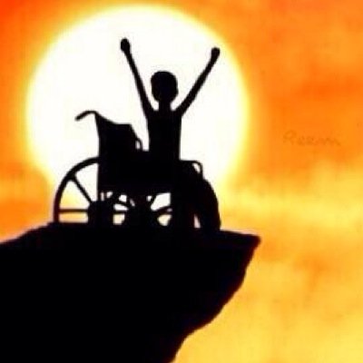 قل الحمدلله ، حتى وان باتت كل ايامك بالخيبات فلا شيء يساوي العافيه